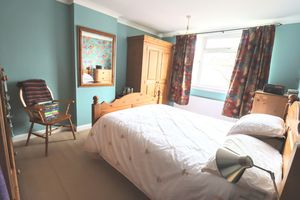 Bedroom- click for photo gallery